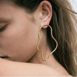 Irregular Wavy Minimalist Earrings